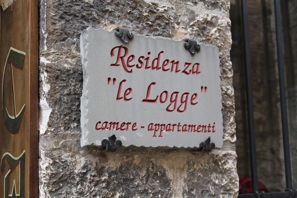 Residenza Le Logge Bed & Breakfast Gubbio Exterior photo